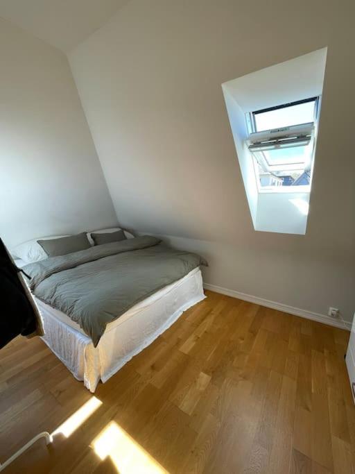 Leilighet Sentral 3-roms Leies Ut, Pluss Ekstra Hems! Bergen